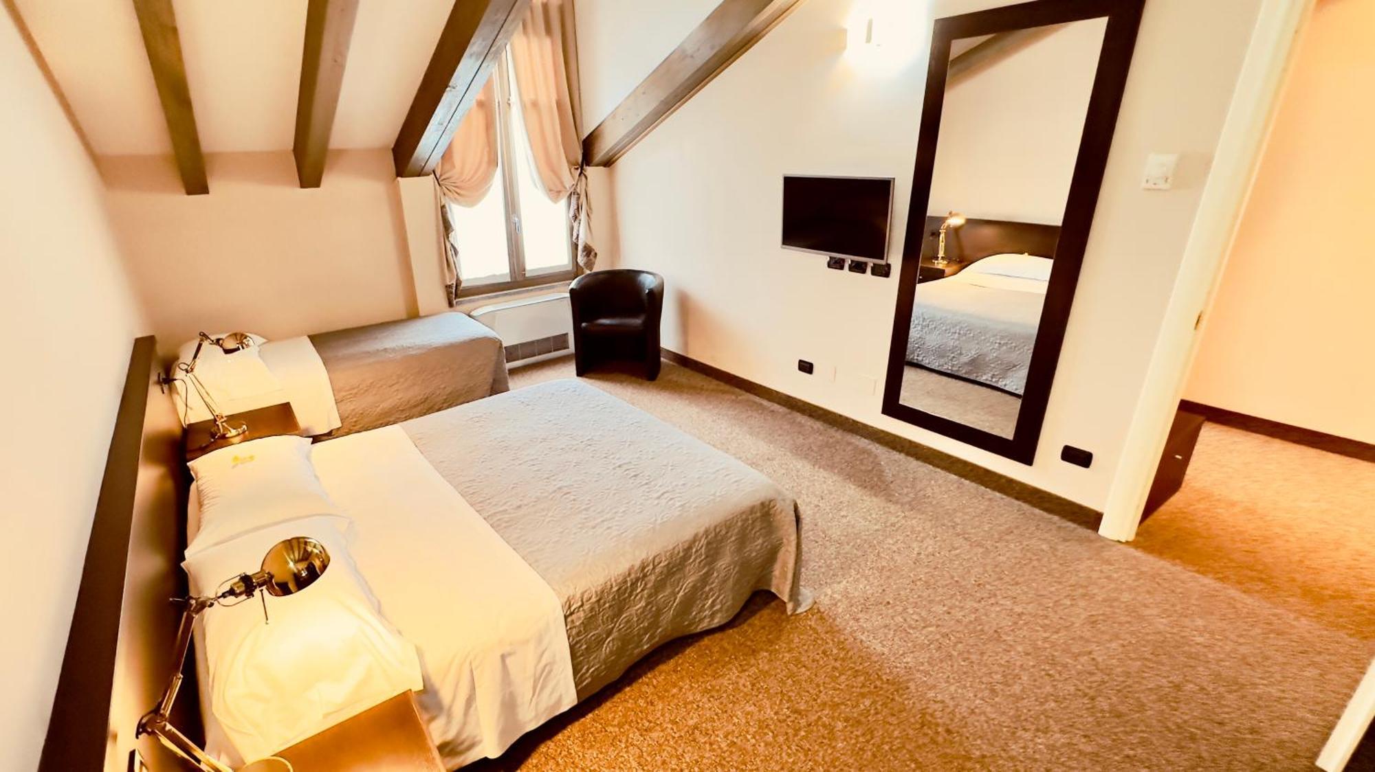 Hotel Malpensa Inn Aereoporto Tornavento  Luaran gambar